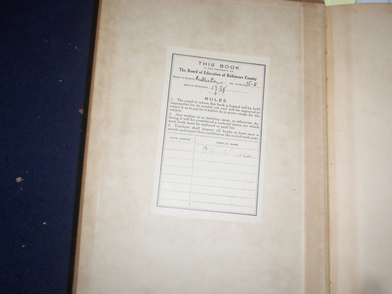 1932 LIVING GEOGRAPHY BOOK TWO PART TWO HARDCOVER BOOK - KD 8166