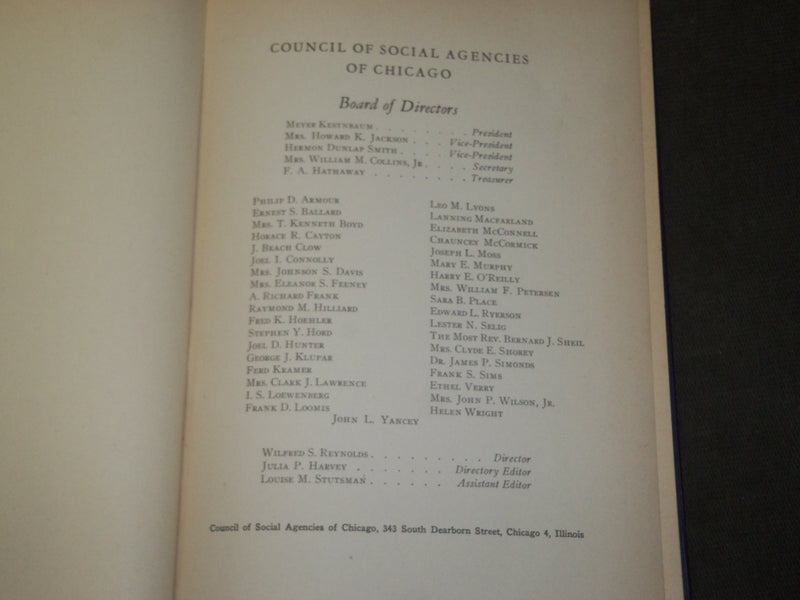 1946 CHICAGO SOCIAL SERVICE DIRECTORY BOOK - COUNCIL OF SOCIAL AGENCIES- KD 5193