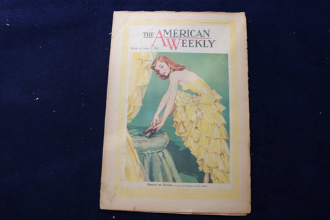 1951 JUNE 3 AMERICAN WEEKLY MAGAZINE - BEAUTY ON PARADE COVER - E 22672