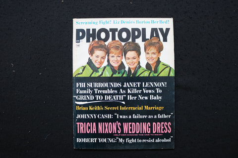 1970 APRIL PHOTOPLAY MAGAZINE - LENNON SISTERS COVER - E 24263