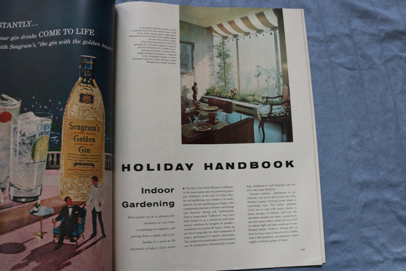 1957 SEPTEMBER HOLIDAY MAGAZINE - YOUR NEW YEAR BEGINS ON LABOR DAY - SP 4786S