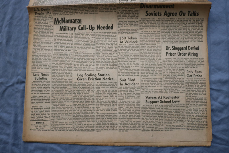 1965 JULY 14 DAILY CHRONICLE NEWSPAPER-ADLAI STEVENSON FATALLY STRICKEN- NP 8493