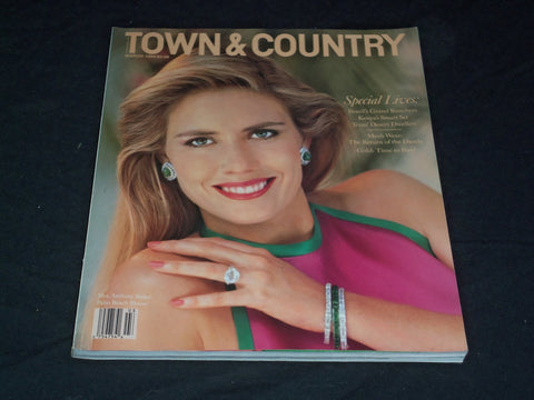1990 MARCH TOWN & COUNTRY MAGAZINE - MRS. ANTHONY BAKER COVER - SP 2690