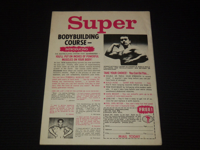 1971 FALL FOOTBALL ROUNDUP MAGAZINE - ED MARINARO COVER - E 16106