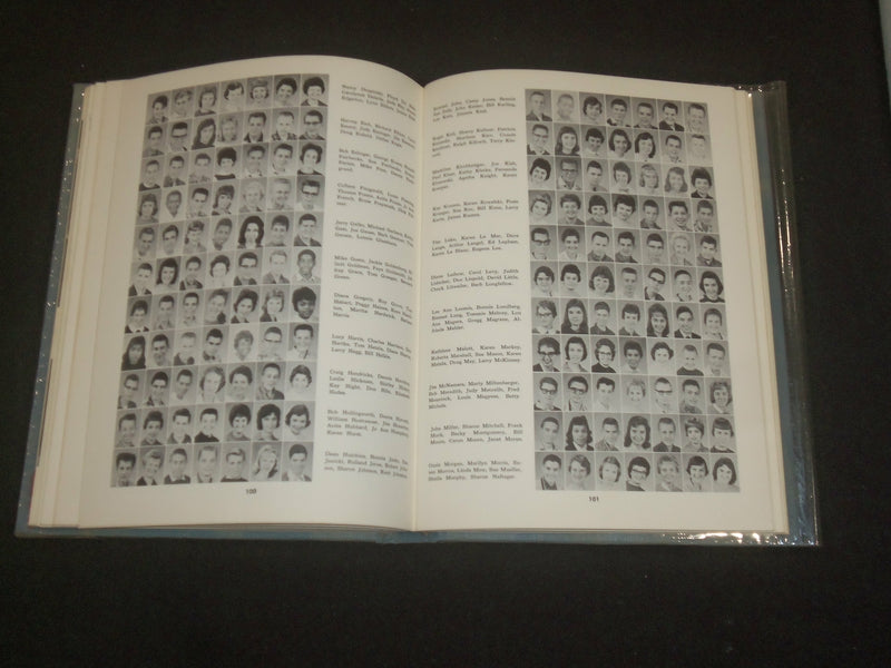 1960 JOHN ADAMS HIGH SCHOOL YEARBOOK - SOUTH BEND, INDIANA - YB 2152