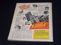 1955 OCTOBER MOVIES MAGAZINE - LIZ TAYLOR FRONT COVER - E 16188