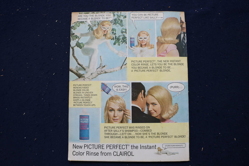 1967 MARCH MODERN SCREEN MAGAZINE - JACQUELINE KENNEDY COVER - E 17454