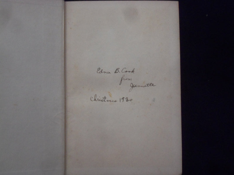 1928 SILVER SLIPPERS HARDCOVER BOOK BY TEMPLE BAILEY - KD 9036