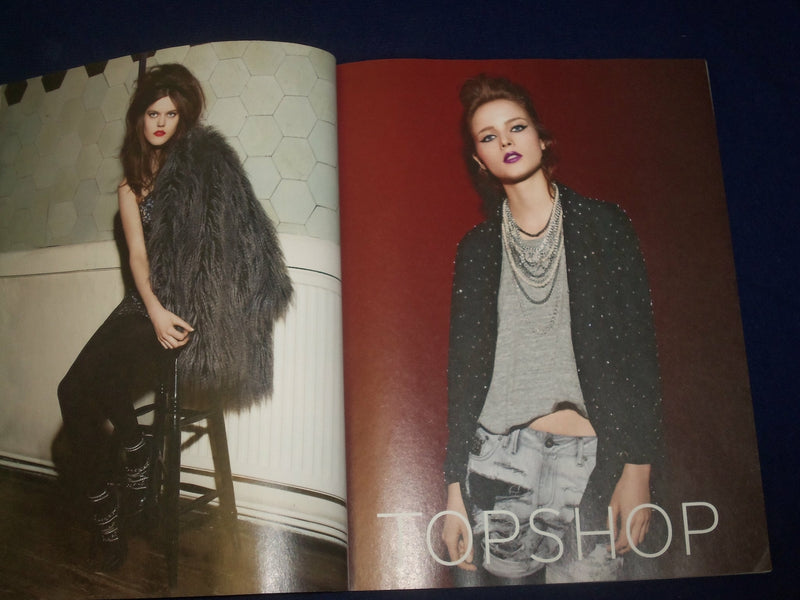 2009 OCTOBER DAZED & CONFUSED MAGAZINE - FRANKEN-FASHION - REBECCA HALL - B 6742
