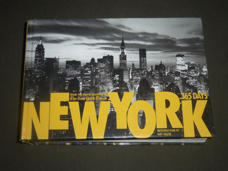 2006 NEW YORK 365 DAYS NEW YORK TIMES ARCHIVES BOOK - KD 4200