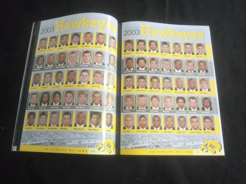 2003 OCTOBER 25 FOOTBALL PROGRAM - UNIV OF IOWA VS PENN STATE UNIV - B 5533Y