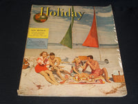 1946 NOVEMBER HOLIDAY MAGAZINE - SANDSAILING NICE FRONT COVER - E 1244