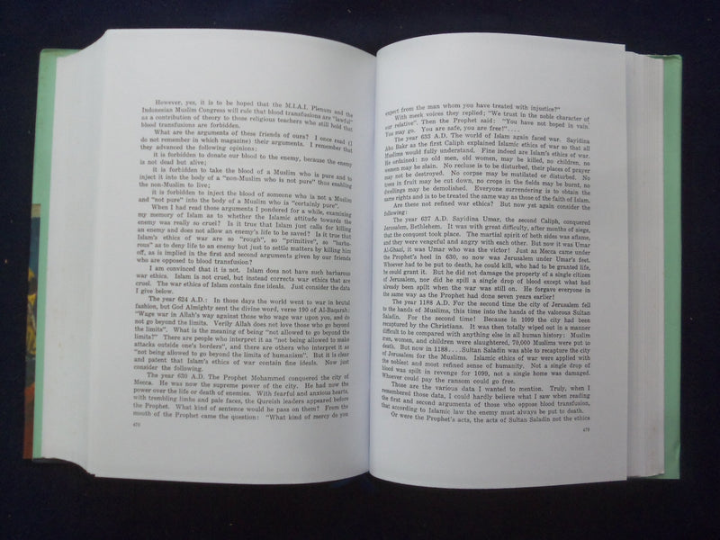 2005 UNDER THE BANNER OF REVOLUTION HARDCOVER BOOK BY DR. IR. SUKERNO - KD 8915