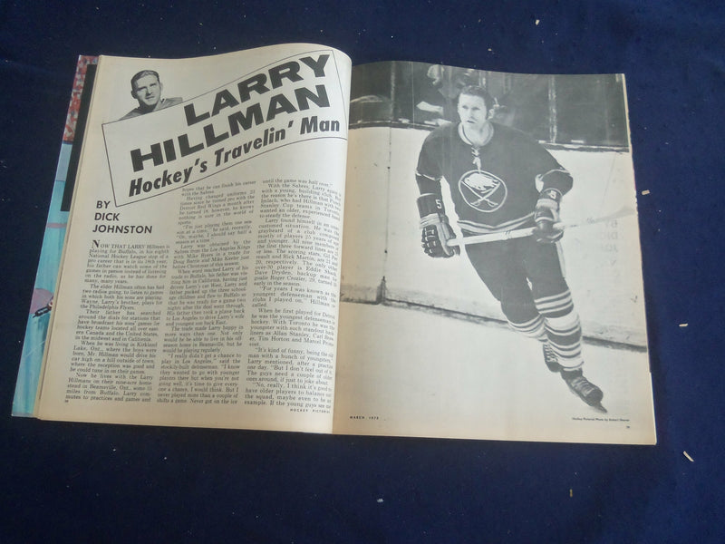 1972 MARCH HOCKEY PICTORIAL MAGAZINE - CAROL VADNAIS COVER - ST 200W