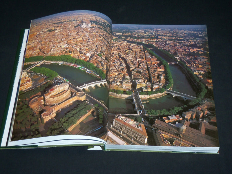 1999 WONDERS OF ITALY HARDCOVER BOOK BY ANNIE SACERDOTI - GREAT PHOTOS - I 1968