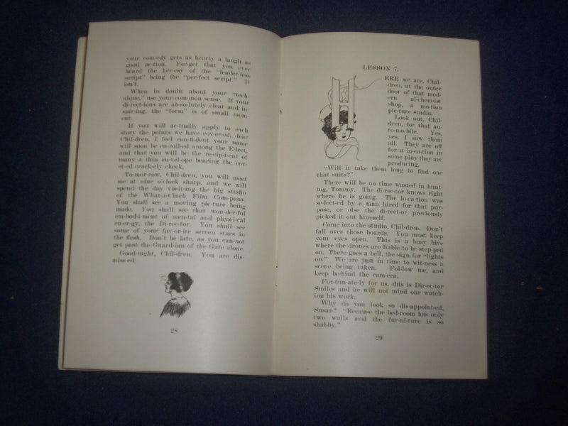 1915 THE PHOTO PLAYWRIGHTS PRIMER - L. CASE RUSSELL - J 6410