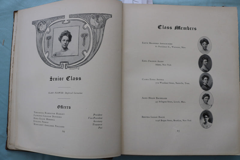 1902 VASSARION VASSAR COLLEGE YEARBOOK - POUGHKEEPSIE, NEW YORK - YB 3588