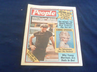 1977 JANUARY 30 MODERN PEOPLE NEWSPAPER - ROBERT BLAKE'S BARETTA - NP 5704