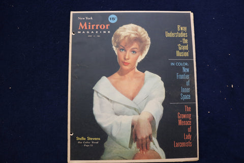 1961 JUNE 11 NY MIRROR MAGAZINE - STELLA STEVENS COVER - E 22271