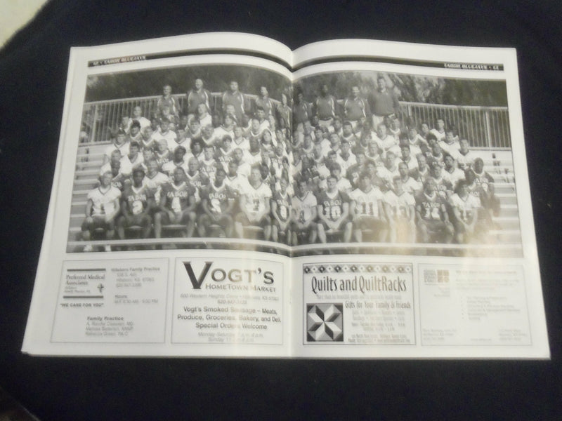2006 TABOR COLLEGE FOOTBALL MEDIA GUIDE - - SP 1219D