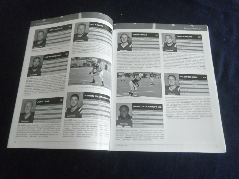 2011 NOV 5 FOOTBALL PROGRAM - AURORA UNIV VS WISCONSIN LUTHERAN COLL - SP 1217Z