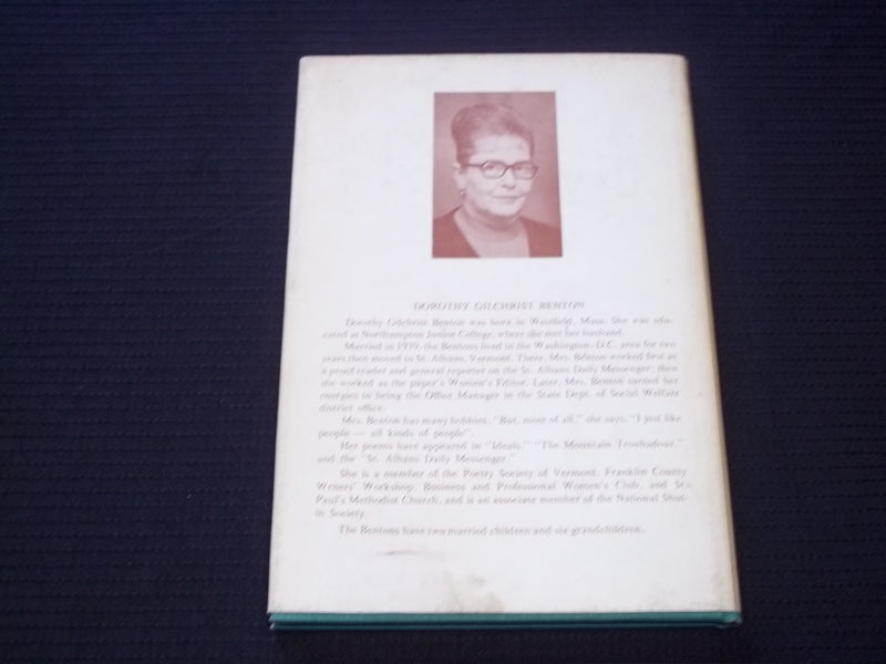 1973 MOUNTAIN HARVEST HARDCOVER BOOK SIGNED BY DOROTHY BENTON - KD 7557