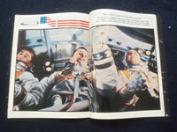1986 MEMORIAL TO THE SPACE SHUTTLE - HEROES OF THE HEAVENS MAGAZINE - ST 1952D