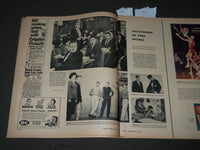 1960 MARCH 6 SUNDAY NEWS COLOROTO MAGAZINE SECTION - STEPHEN BOYD COVER - J 2875