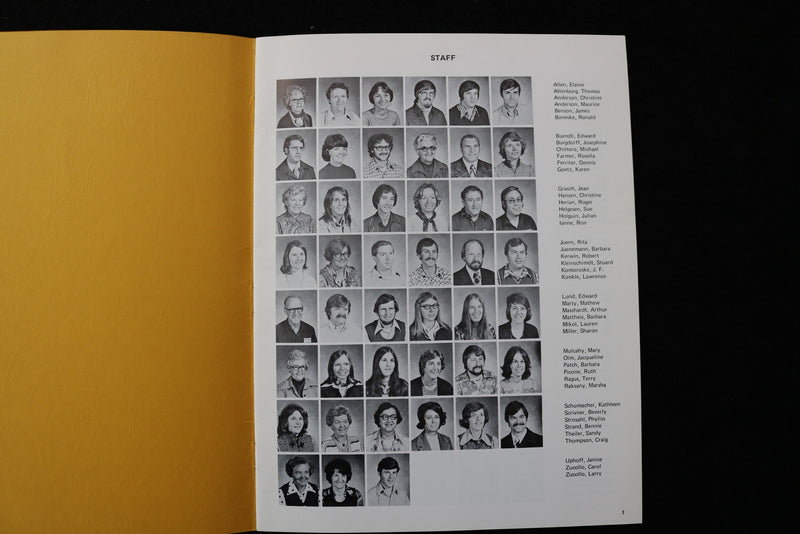 1974-1976 SUN PRAIRIE JUNIOR HIGH SCHOOL YEARBOOKS - LOT OF 2 - K 2932