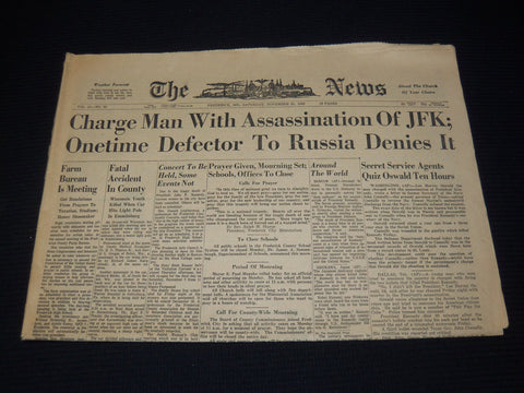 1963 NOVEMBER 23 THE NEWS - CHARGE MAN OF ASSASSINATION OF JFK - NP 1847P