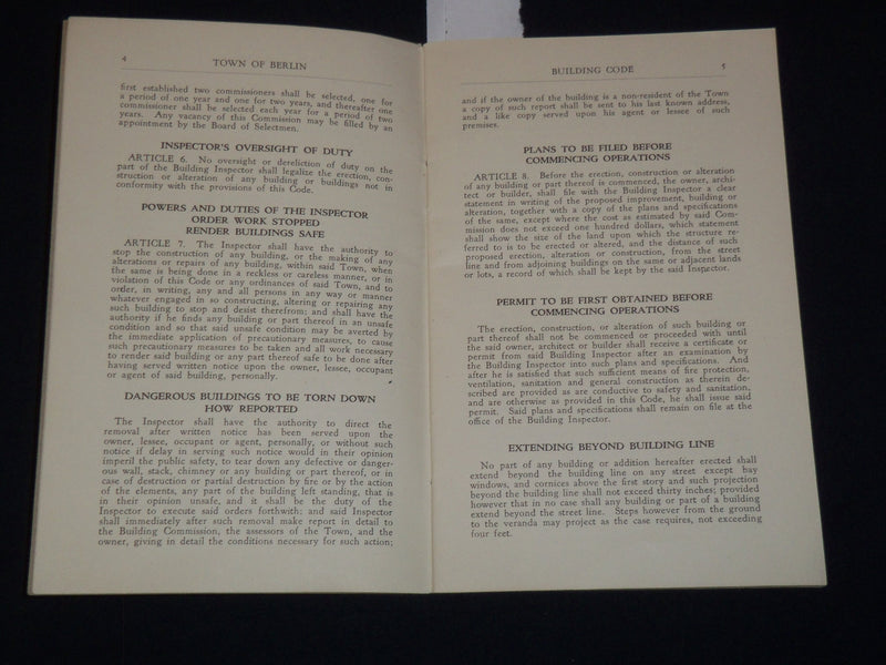 1920'S BERLIN CONNECTICUT BUILDING CODE BOOKLET - K 2067