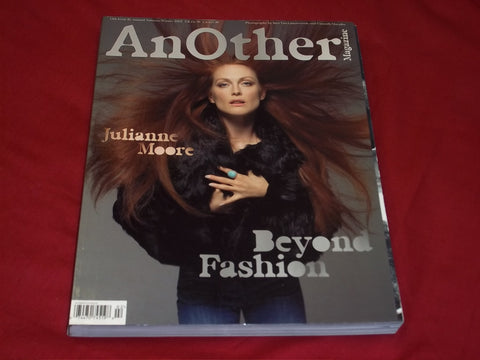 2007 AUTUMN/WINTER ANOTHER MAGAZINE ISSUE NO. 13 - JULIANNE MOORE - RC 36