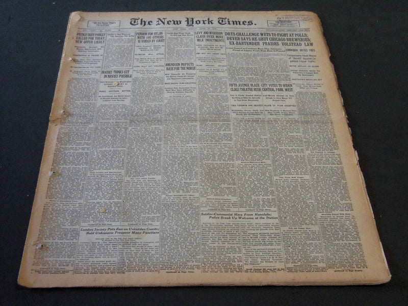 1926 APRIL 23 NEW YORK TIMES - AMUNDSEN INSPECTS BASE FOR THE NORGE - NT 5581