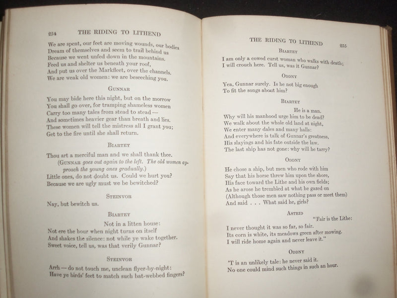 1921 THE ATLANTIC BOOK OF MODERN PLAYS HARDCOVER BOOK-STERLING LEONARD - KD 9257