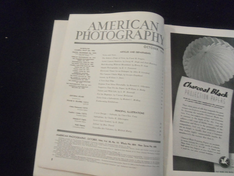 1944 OCT AMERICAN PHOTOGRAPHY MAGAZINE - GREAT COVER, PHOTOS & ADS - SP 4713N