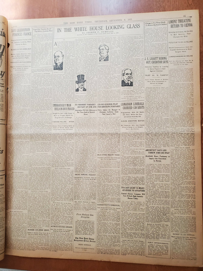 1921 DECEMBER 8 NEW YORK TIMES - CHICAGO POLICE FIGHT MOB OF 100,000 - NT 8036