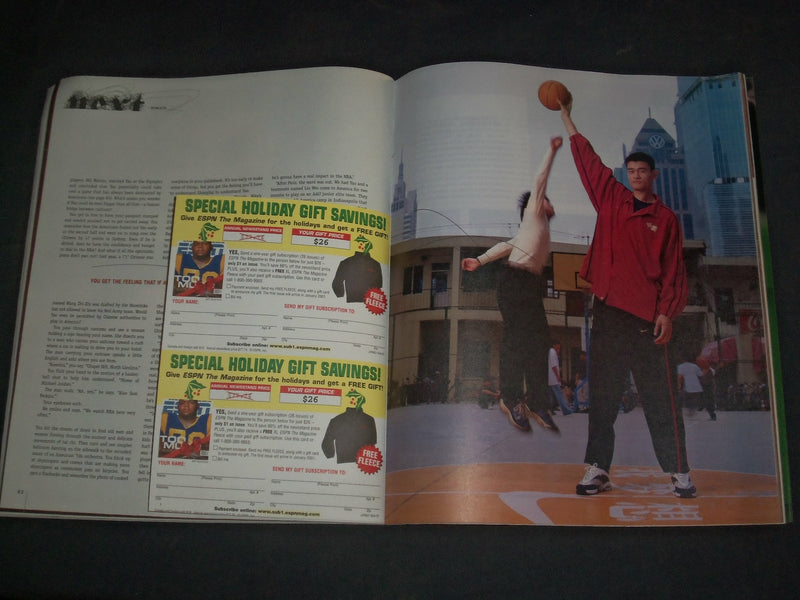 2000 DECEMBER 25 ESPN MAGAZINE - YAO MING COVER - B 6461