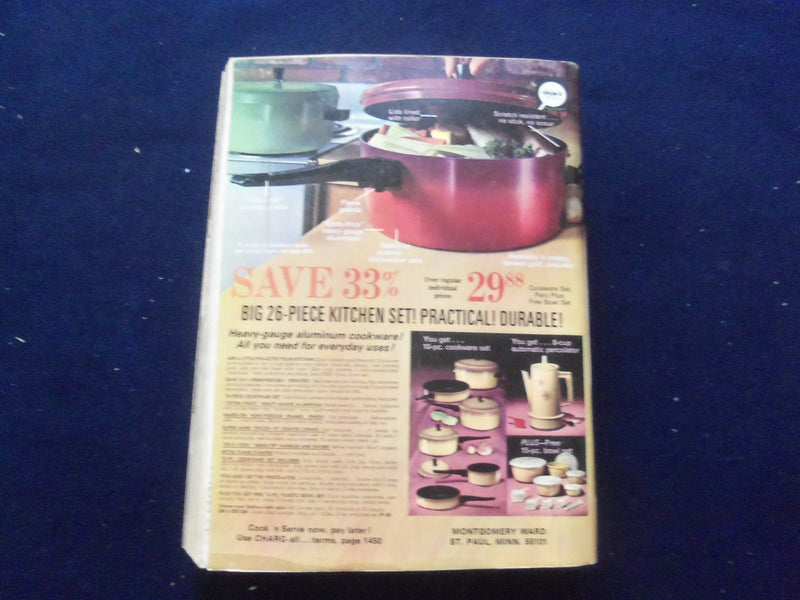 1971 FALL AND WINTER MONTGOMERY WARD CATALOG - ST. PAUL, MN EDITION - R 95B
