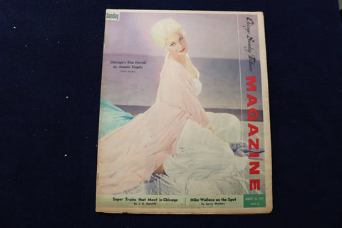 1957 AUGUST 25 CHICAGO TRIBUNE MAGAZINE - KIM NOVAK COVER - E 22181