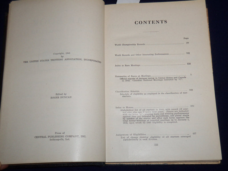 1945 U.S.T.A ANNUAL YEAR BOOK TROTTING & PACING IN 1944 VOLUME 57 PT 1- KD 2058M