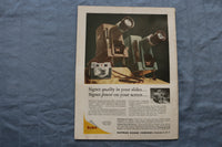 1956 FEBRUARY U.S. CAMERA MAGAZINE - MODEL WITH DOG COVER - SP 1195C