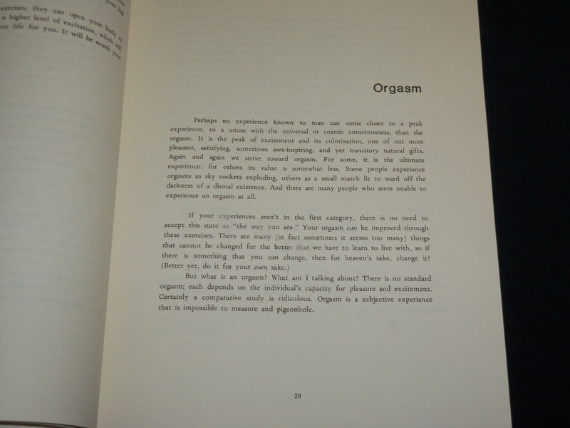 1973 TOTAL ORGASM SOFTCOVER BOOK BY JACK LEE ROSENBERG & JOSEPH JAQUA - J 6836