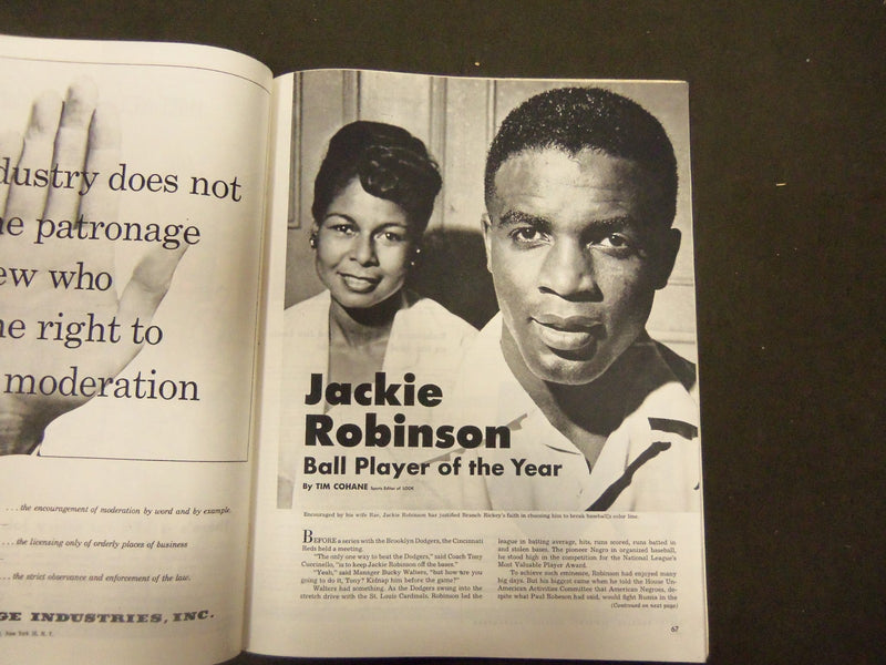 1949 SEPTEMBER 27 LOOK MAGAZINE - JACKIE ROBINSON ARTICLE AND PHOTOS - ST 2840