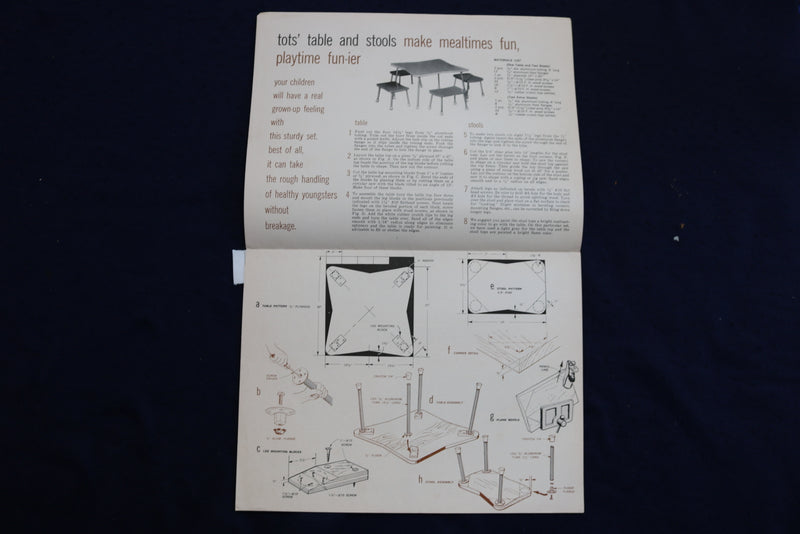 1959 PETER LIND HAYES HOME WORKSHOP SOFTCOVER BOOKLET - K 808