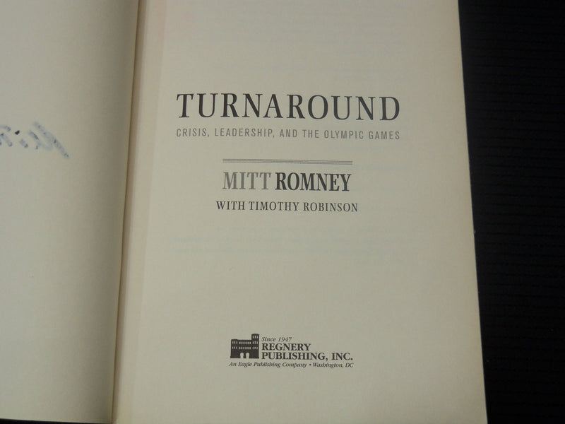 2004 TURNAROUND SOFTCOVER BOOK SIGNED BY MITT ROMNEY - KD 2771H