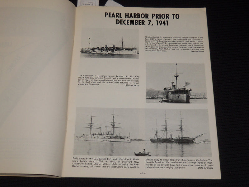 1981 PEARL HARBOR AND THE USS ARIZONA MEMORIAL PICTORIAL HISTORY BOOK - J 9907