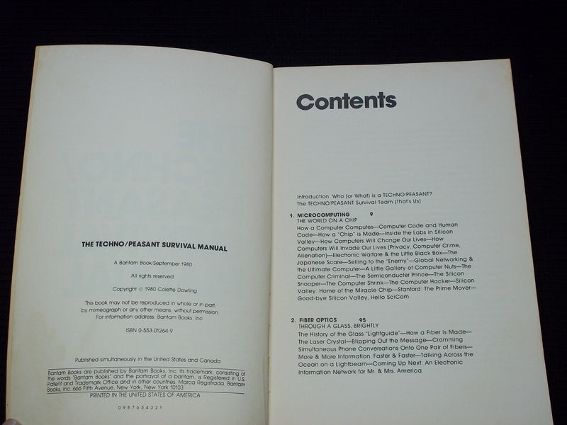 1980 THE TECHNO/PEASANT SURVIVAL MANUAL SOFTCOVER BOOK - KD 7632