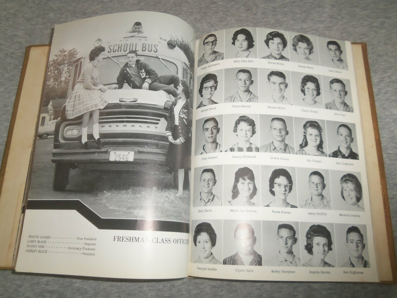 1963 THE TIGER MT. VERNON HIGH SCHOOL YEARBOOK - MT. VERNON, TEXAS - YB 2460
