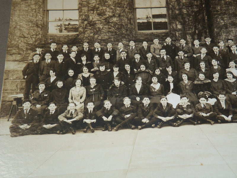1918 JAMES G. BLAINE GRADUATING CLASS PHOTO - FRAMED - 15 1/2x12 1/2 - #211