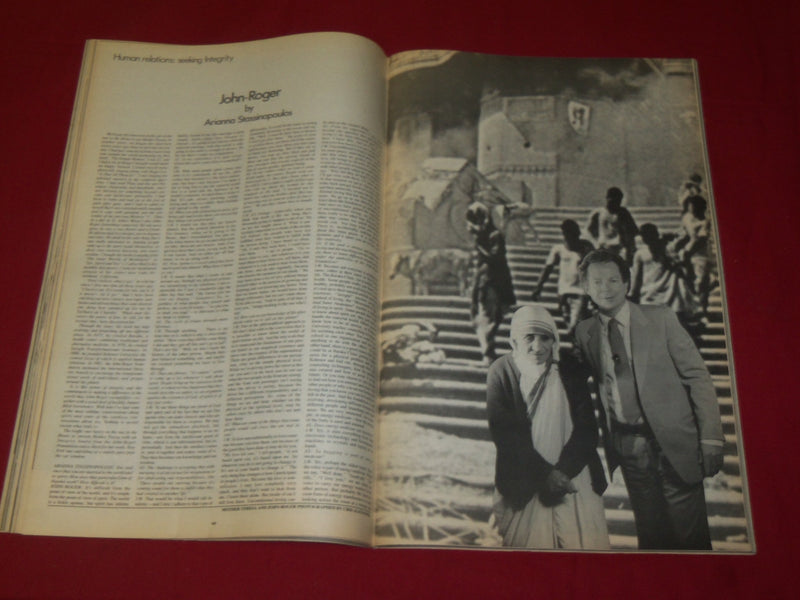1985 APRIL INTERVIEW MAGAZINE - SHIRLEY MACLAINE COVER - GREAT ADS - B 5450
